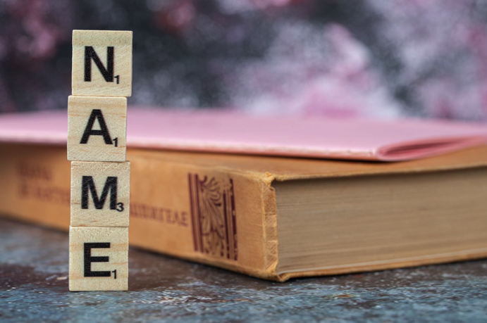 通过品牌命名向客户展示价值